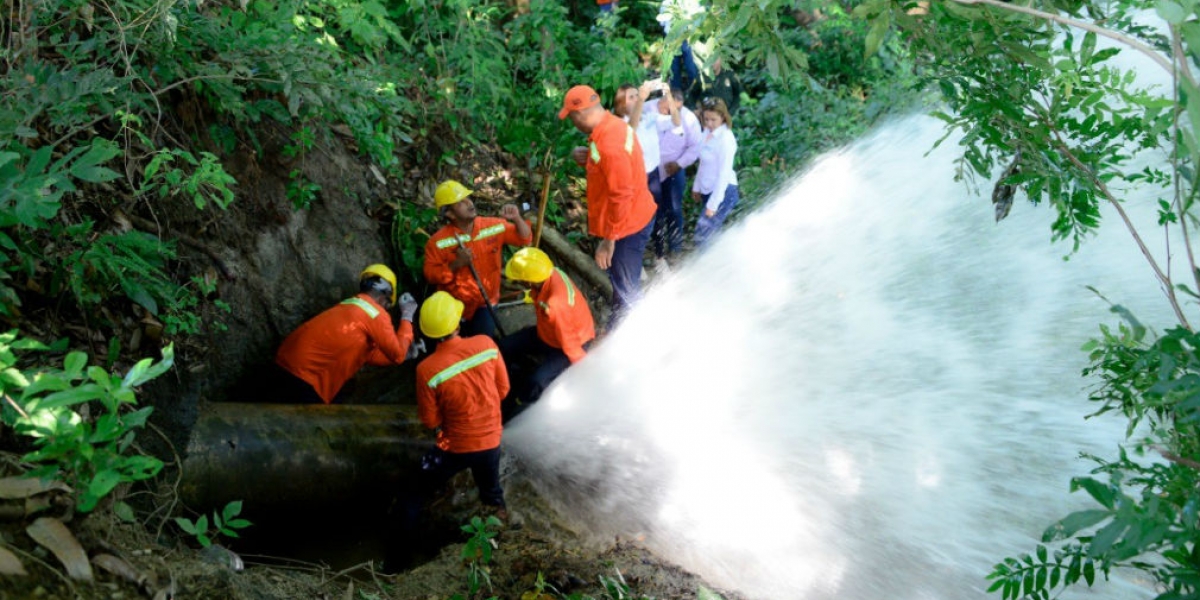 Fuga de agua en tubería