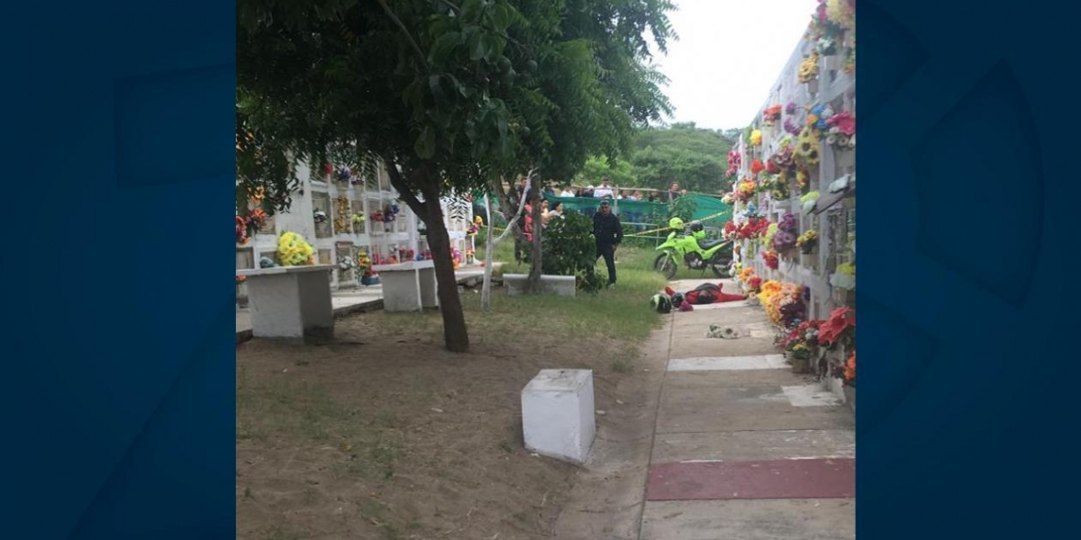 Hombre asesinado en el Cementerio Jardines de Paz.