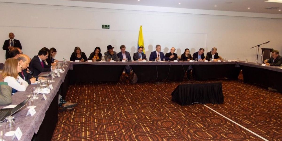 @ComisionadoPaz Plenaria del Consejo de Paz.