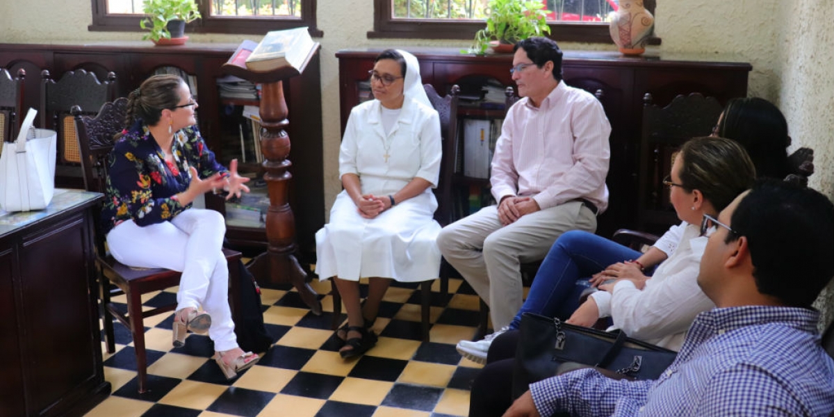 Reunión entre el Ministerio de Educación y la Secretaría de Educación Distrital.