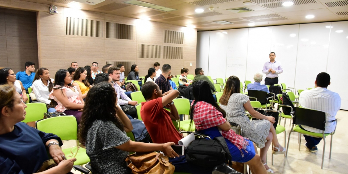 Unimagdalena Esta capacitación estuvo enmarcada en el desarrollo académico en alta calidad que los postgrados de la Facultad de Ciencias Empresariales y Económicas.