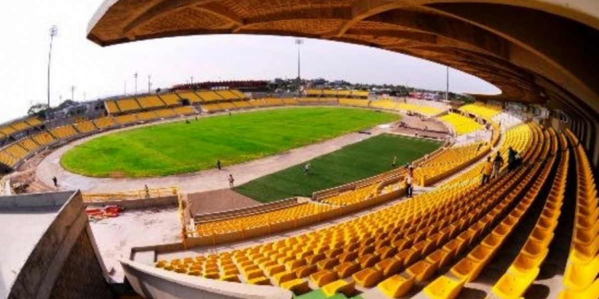 @JulianCaperaB Estadio Jaime Morón de Cartagena.