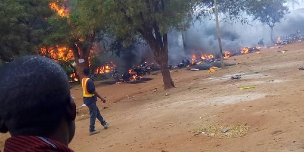 The Citizen Explosión de camión cisterna en Tanzania.