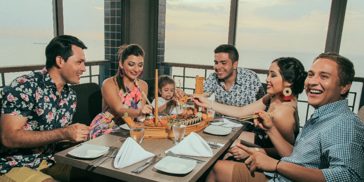 Los almuerzos se pueden disfrutar en el Bar Ziruma del Hotel Zuana.