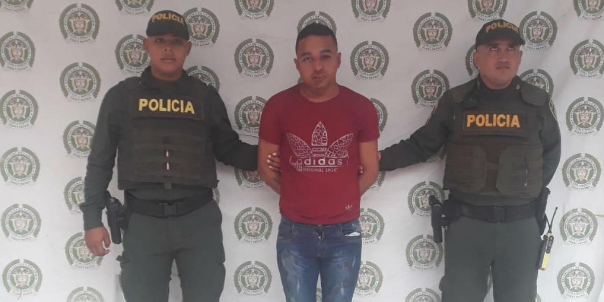 Policía Metropolitana Roimel Alberto Silva Silva, capturado por lesiones personales