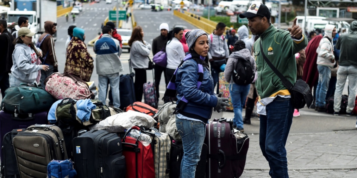 Emigrantes venezolanos en la frontera de Colombia con Ecuador.