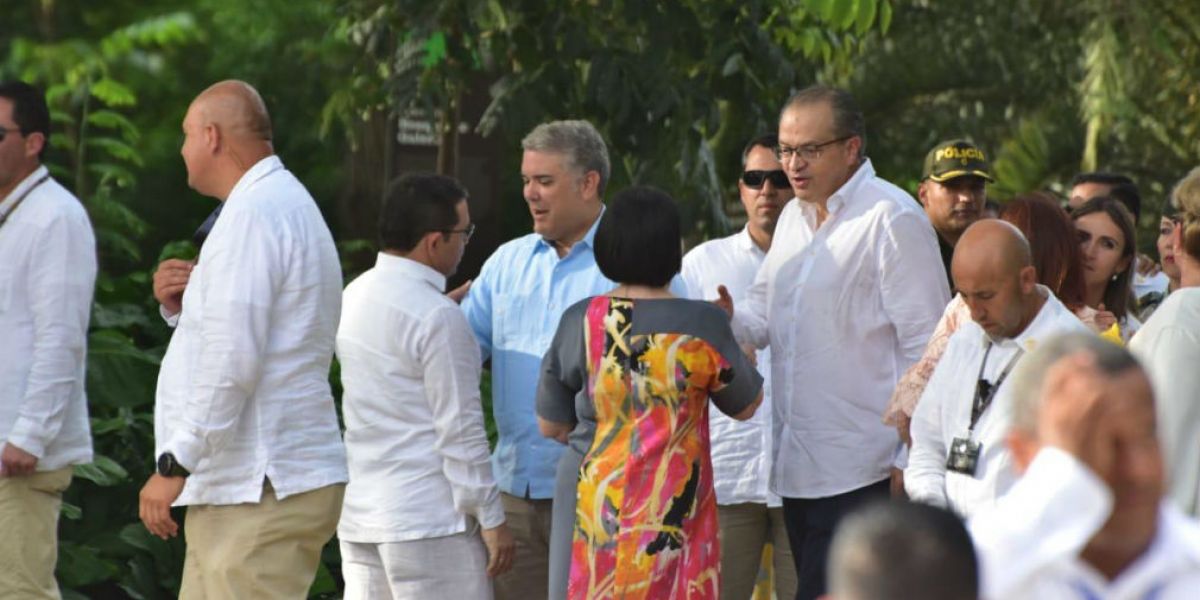 Encuentro entre el alcalde Rafael Martínez y el presidente Iván Duque.