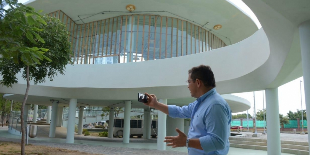 Cortesía El pasado dos de agosto el mandatario distrital recibió la primera fase de la obra.