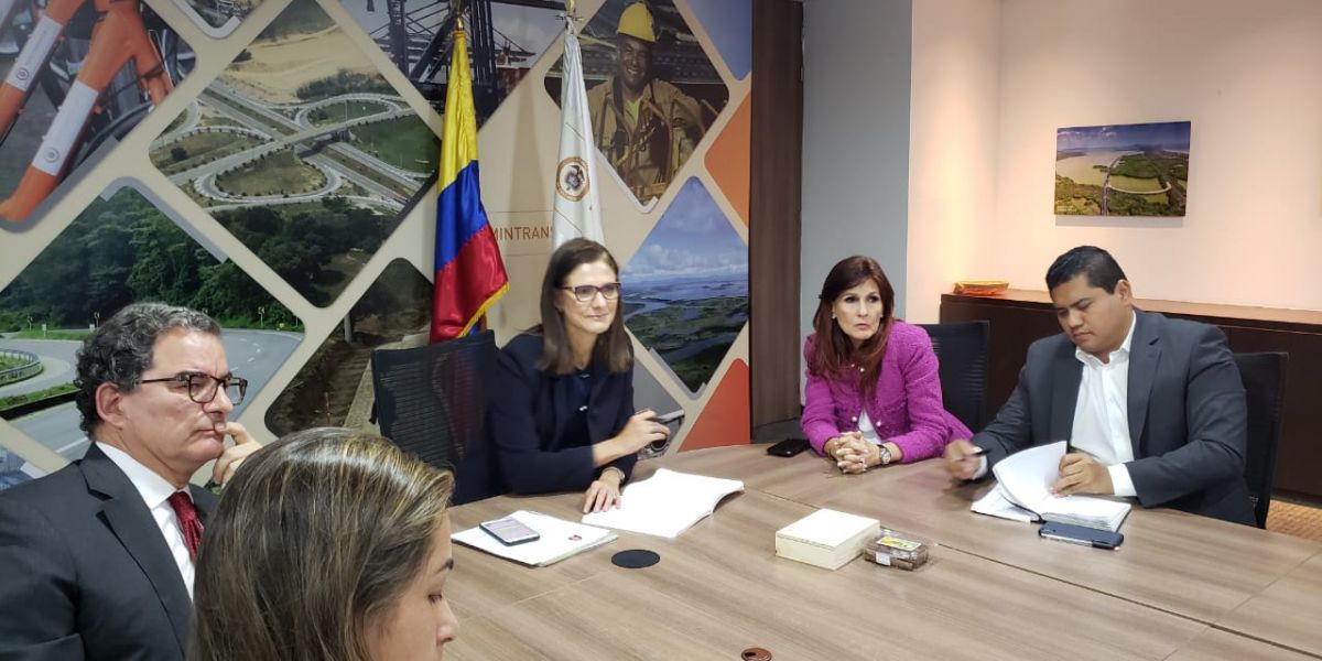 Gobernación del Magdalena y Ministerio de Transporte aúnan esfuerzos para la construcción del deprimido y los viaductos de la carretera Ciénaga – Barranquilla.