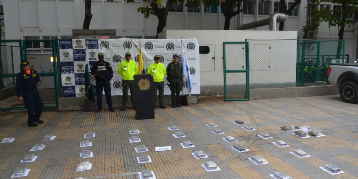 El decomiso de la droga se llevó a cabo en un hotel de la capital del Magdalena.