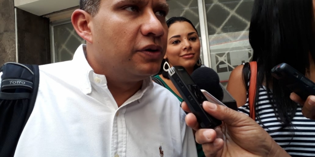 El abogado suplente del actual alcalde y del exalcalde, Luis Carlos Torregroza.