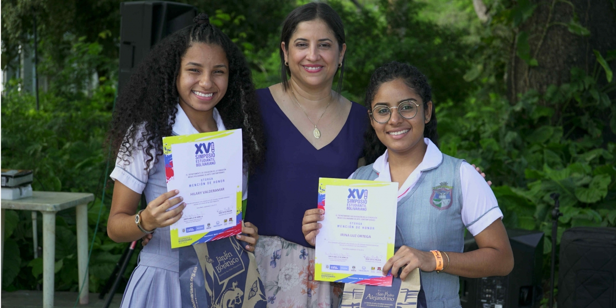 Niños y jóvenes demostraron sus habilidades comunicativas.