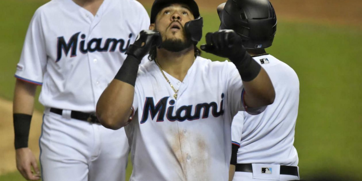 Alfaro conectó un nuevo cuadrangular que le permitió llegar a 18 en la temporada y convertirse en el segundo pelotero del país con más jonrones en un año en el béisbol de las Grandes Ligas.