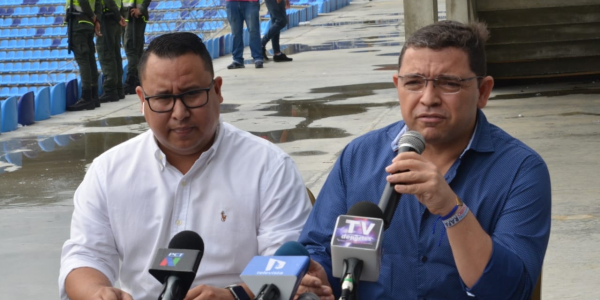 El alcalde Rafael Martínez y el gerente de Infraestructura Jonathan Nieto