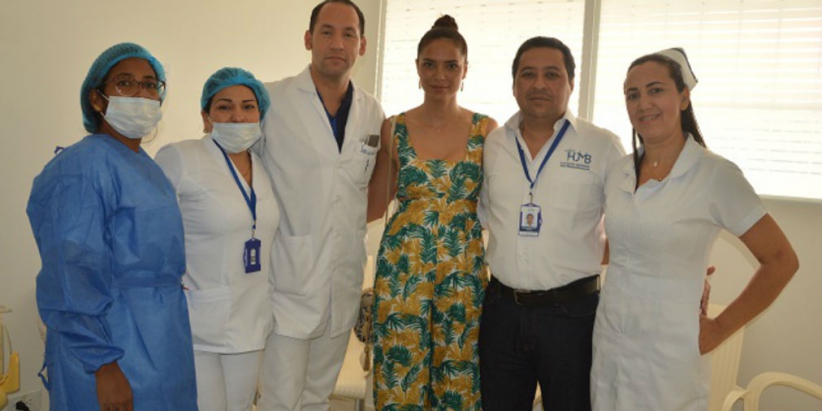 cortesía Viña Machado visitando el Banco de Leche del Hospital Julio Mendez Barreneche.