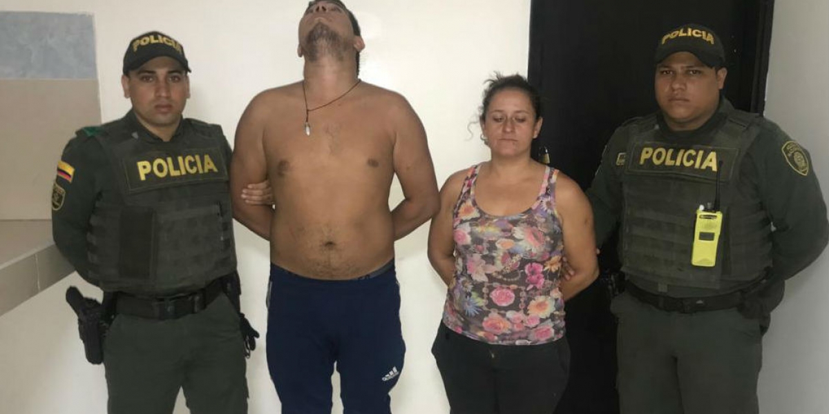 Policía Metropolitana de Santa Marta Cristian Castro y Gladis Valencia, capturados.