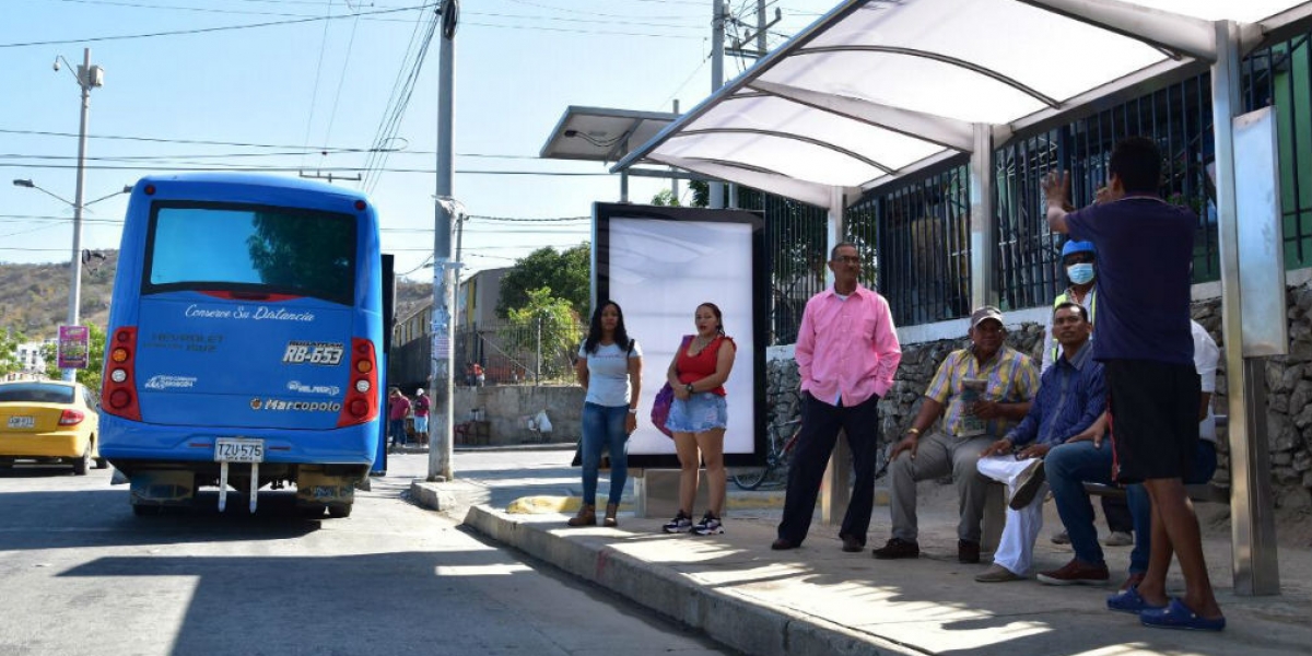 Nuevos paraderos para buses del SETP.