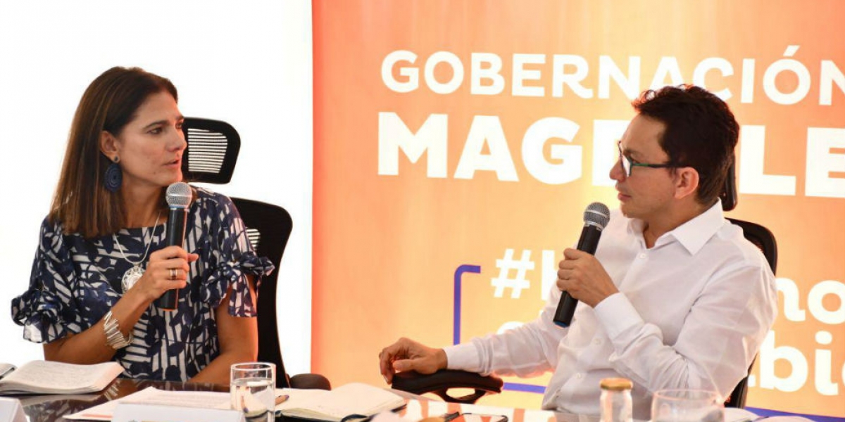 Cortesía Ángela María Orozco, ministra de Transporte y Carlos Caicedo, gobernador del Magdalena.