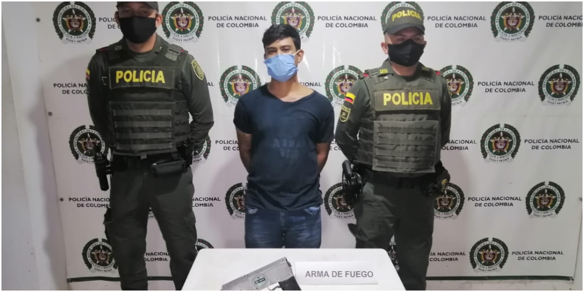 Policía del Magdalena Luis Fernando Mora Chamorro.