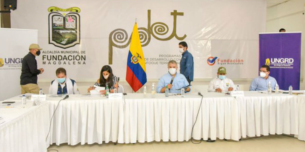 Twitter PMU en Fundación.
