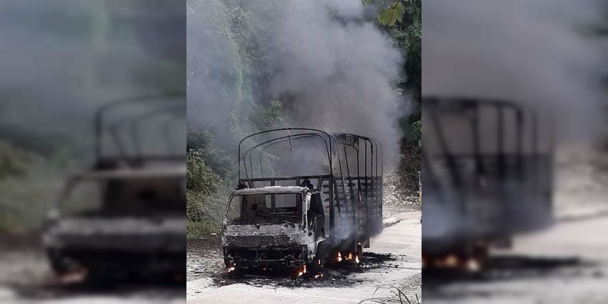 Este es el camión incinerado el pasado lunes, del cual aún no hay una explicación oficial.