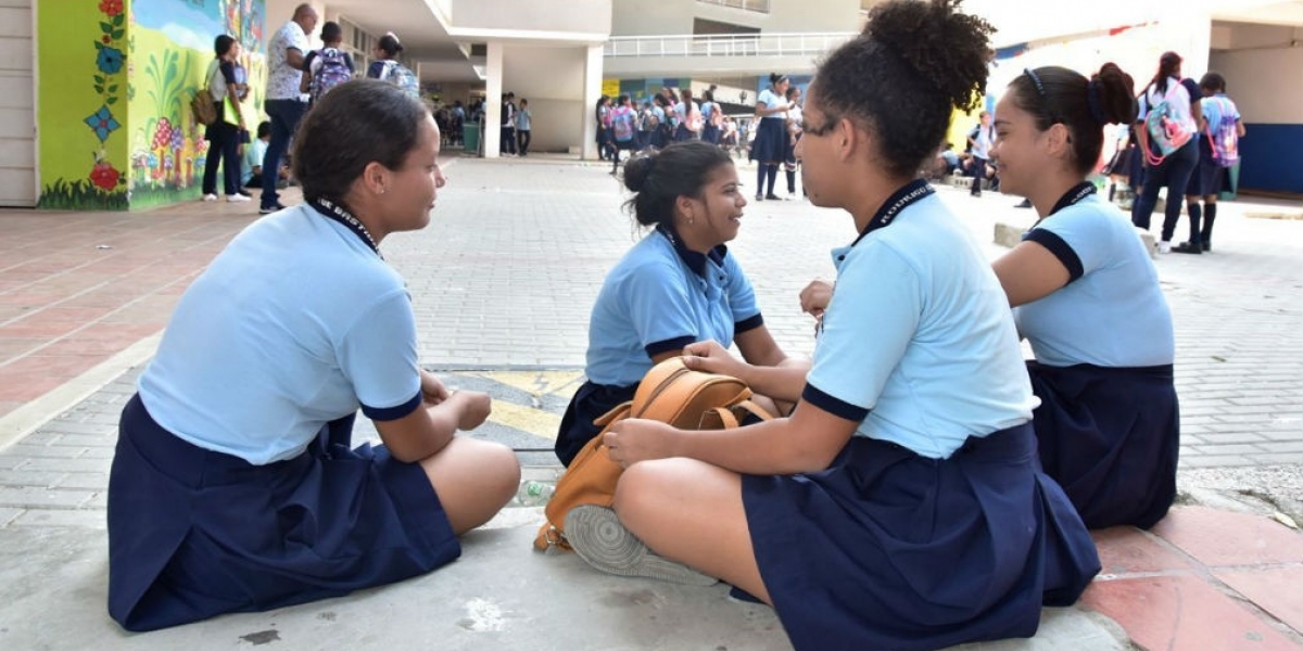 Imagen de contexto - colegios de Santa Marta.