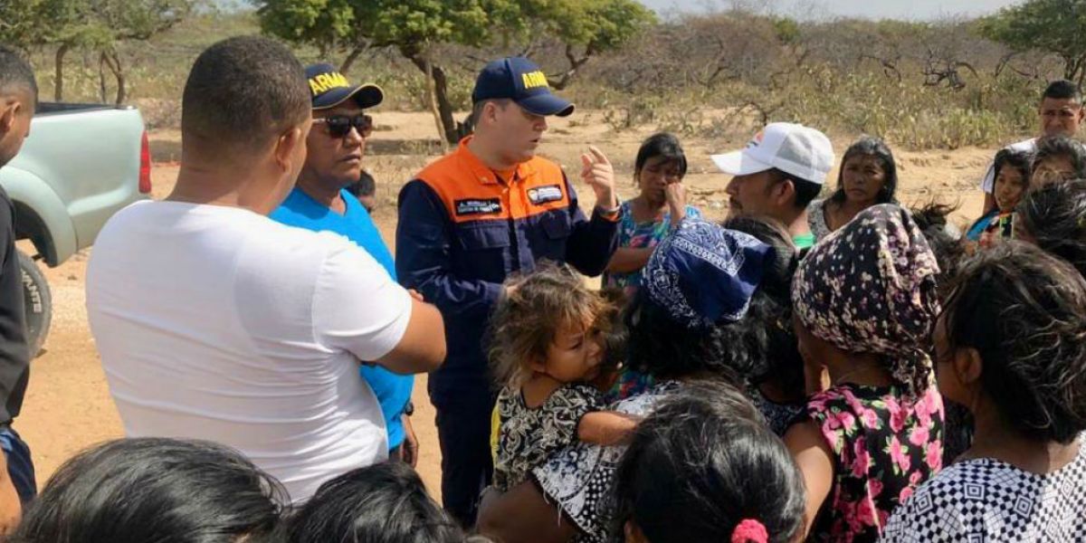 Armada Nacional Armada Nacional en diálogo con familiares de los desaparecidos.