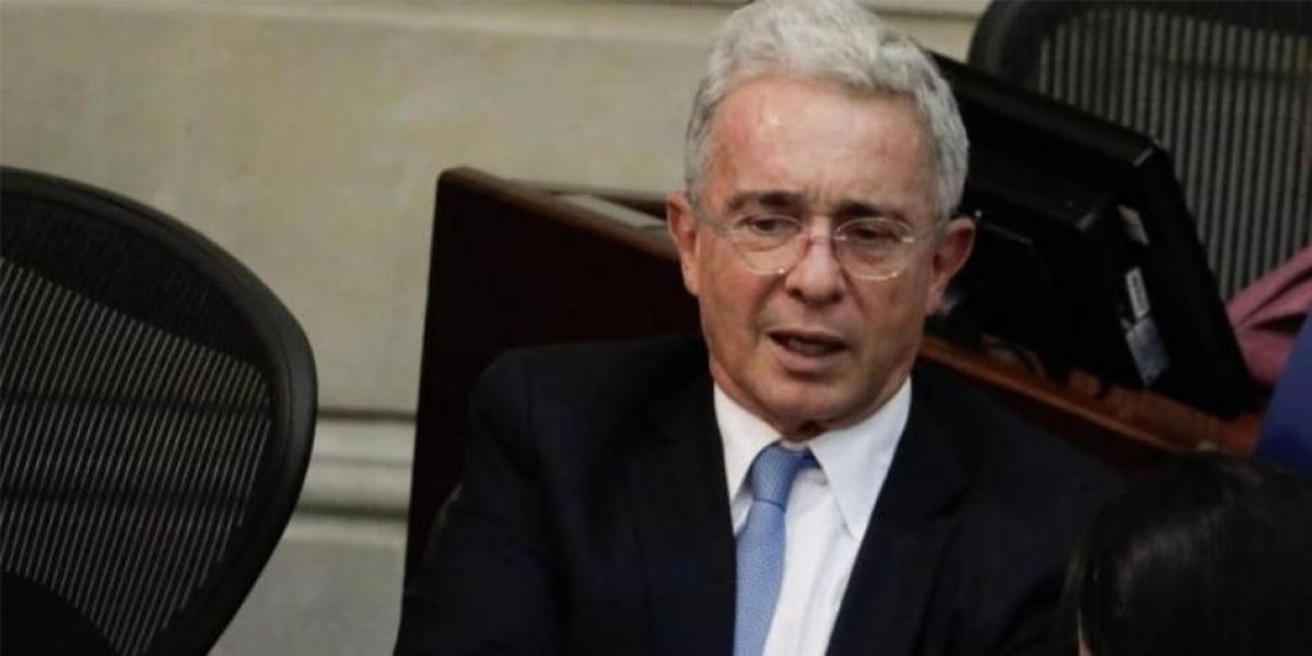 El Tiempo El expresidente y senador Álvaro Uribe