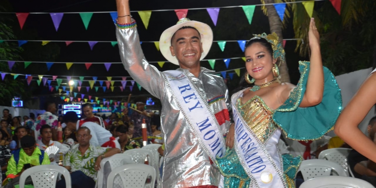 Los Reyes del Carnaval de Fundapescaito se despiden de las fiestas carnestolendicas.