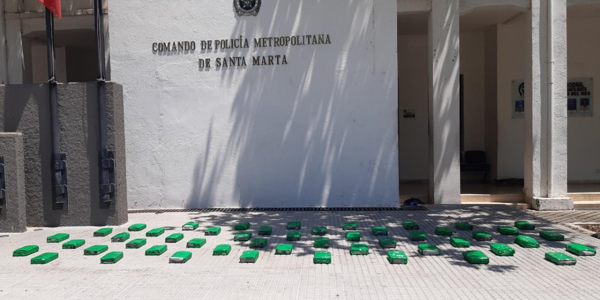 Policía Metropolitana La Policía señala que el cargamento pertenecería a los ‘Pachenca’ y estaría bajo la custodia de alias ‘Tarran’.