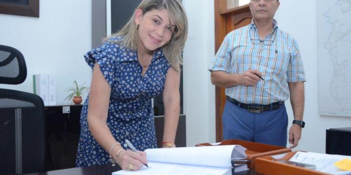 Alcaldía de Santa Marta Germán Arrieta Violeta, secretario de Salud de Santa Marta, renunció a su cargo.