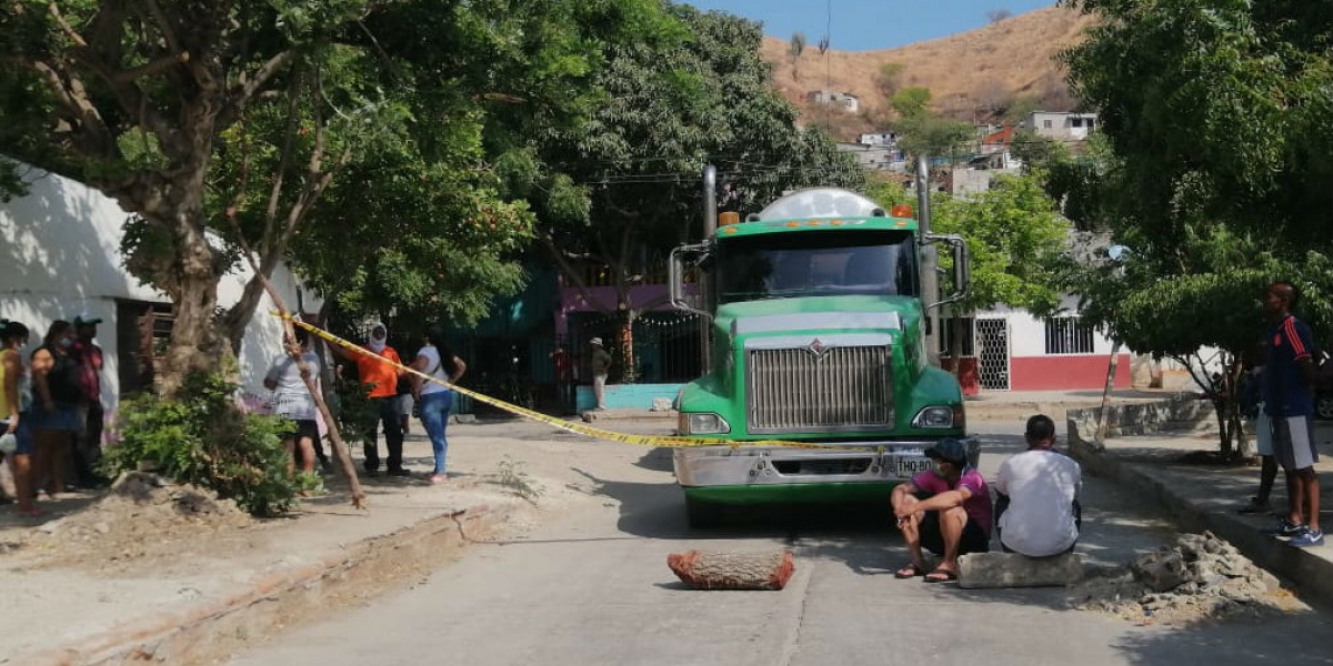 Cortesía Protesta de habitantes de María Eugenia, sector Caribe.
