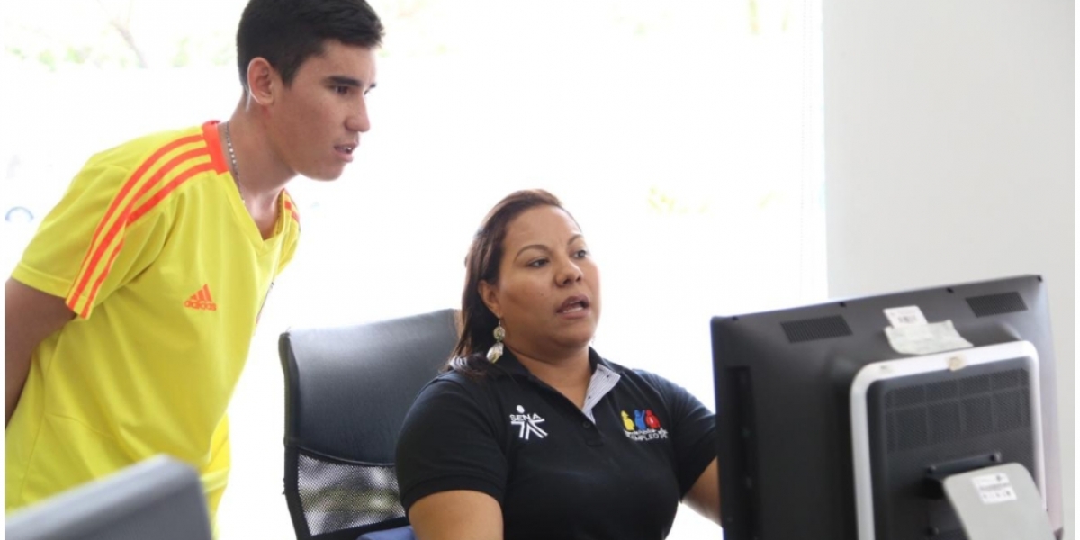 SENA Las ofertas de empleo están disponibles en la página web del SENA.