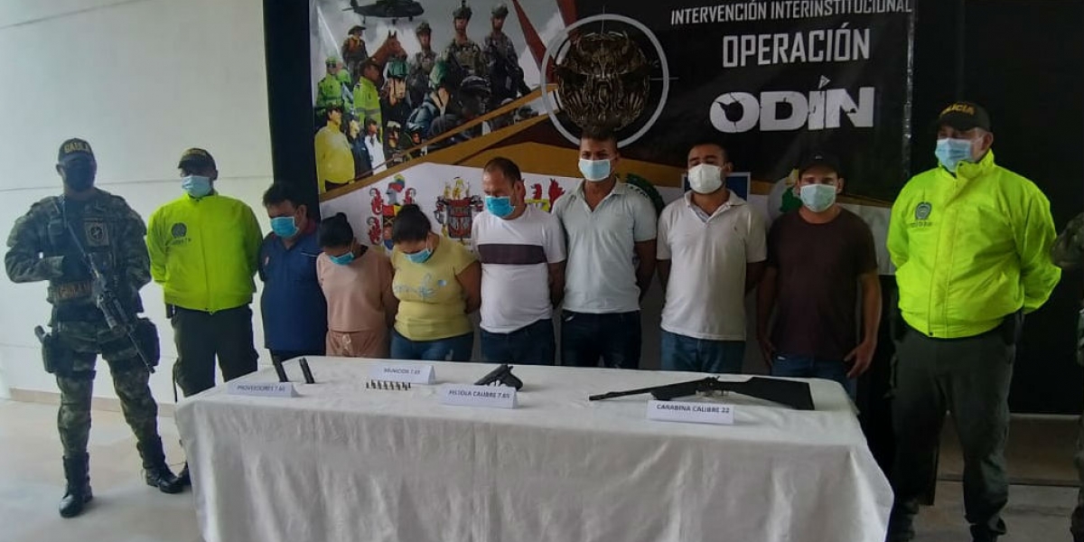 Ejército Capturados en Guachaca.