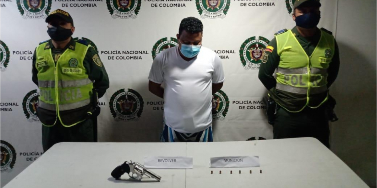 Policía Metropolitana Eulises Segundo Márquez Gómez.