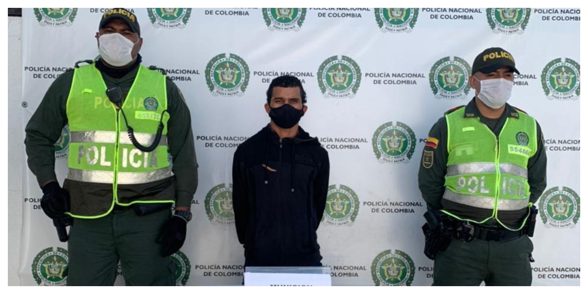 Policía Metropolitana Álvaro Andrés Sierra Villar..