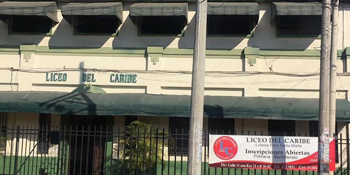 El Liceo del Caribe, con 70 años de funcionamiento, es una de las instituciones que cerraría debido al bajo número de estudiantes matriculados.