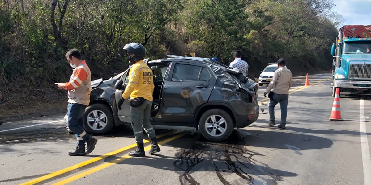 El accidente habría ocurrido por un microsueño del conductor. 