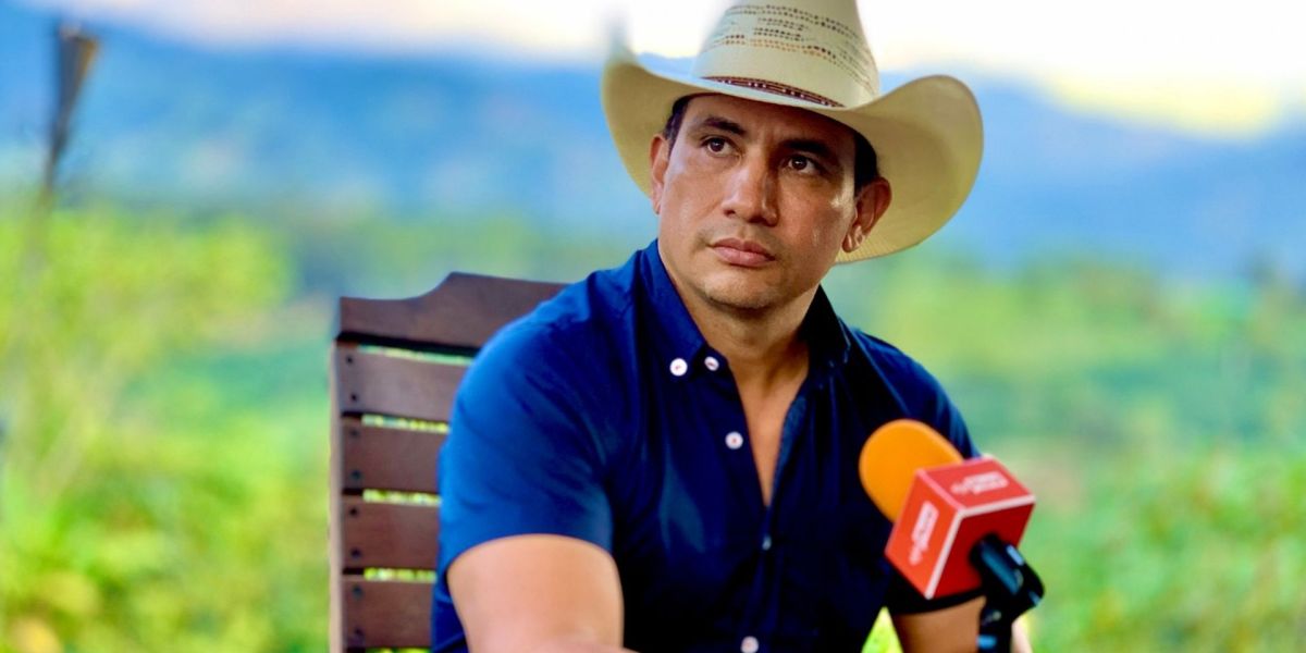 Seguimiento Josué Alirio Barrera, precandidato presidencial del Centro Democrático.