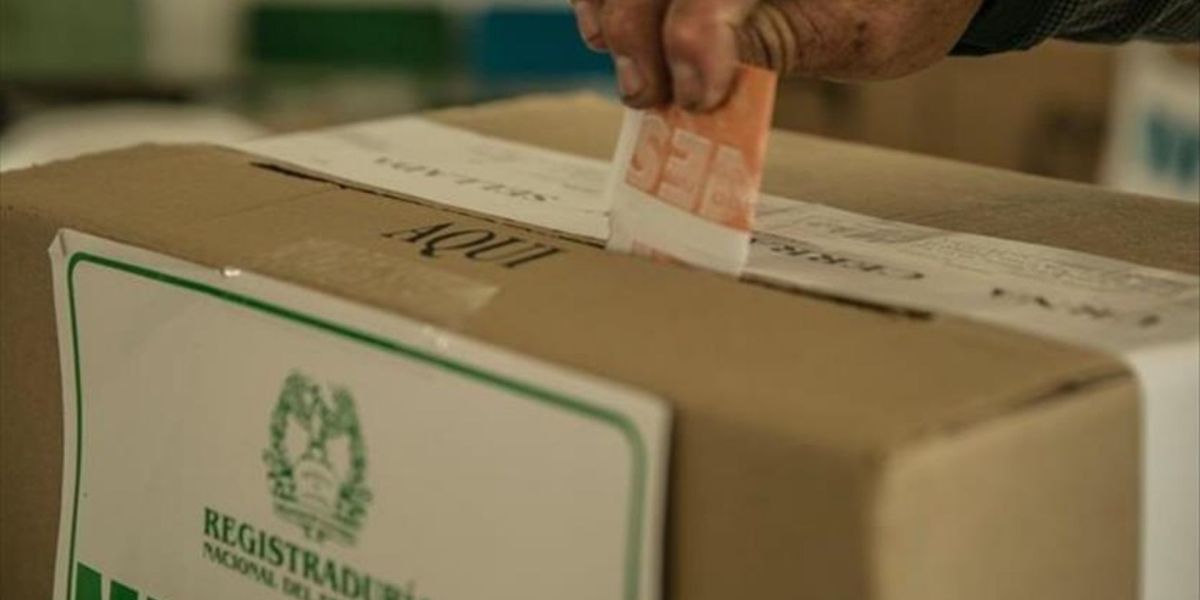 Seguimiento Dos de cada tres colombianos está indeciso.