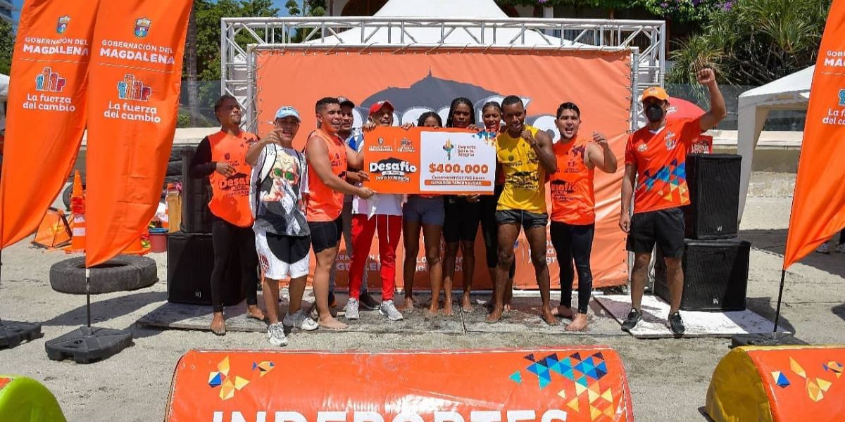 El evento está programado desde las 7:00 a.m. en el coliseo de sóftbol .