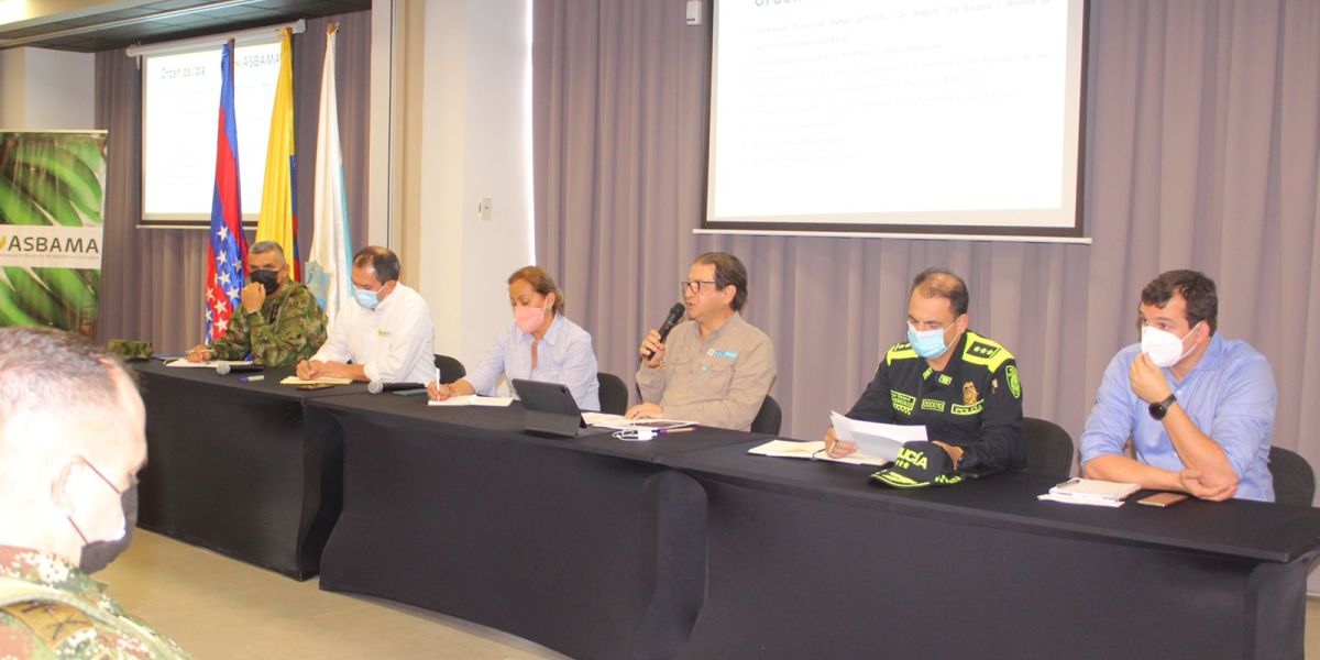 ICA Reunión del PMU realizado en Santa Marta para controlar el Fusarium R4.