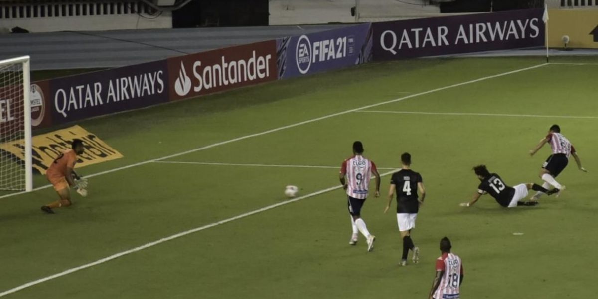 Zona Cero Teófilo Gutiérrez anota el 2-0 ante Caracas FC.