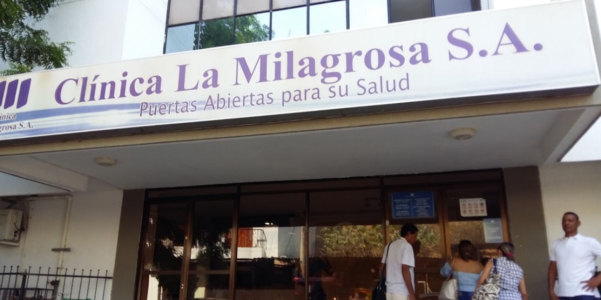 Ingreso a la clínica La Milagrosa de Santa Marta.