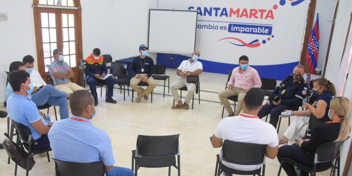 Mesa técnica para protección de cerros en Santa Marta.