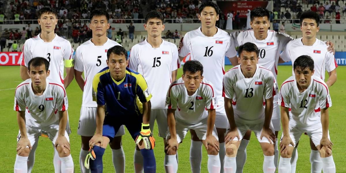 CM& Selección de fútbol de Corea del Norte.