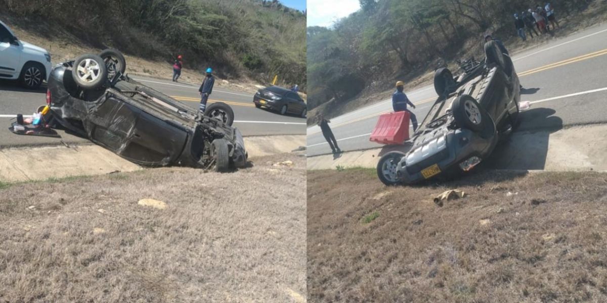 Así quedó el vehículo tras volcarse en la Vía al Mar.