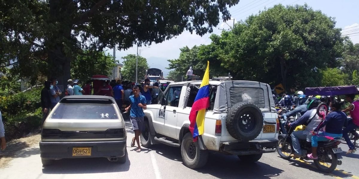 Cierre de la vía en Ciénaga.