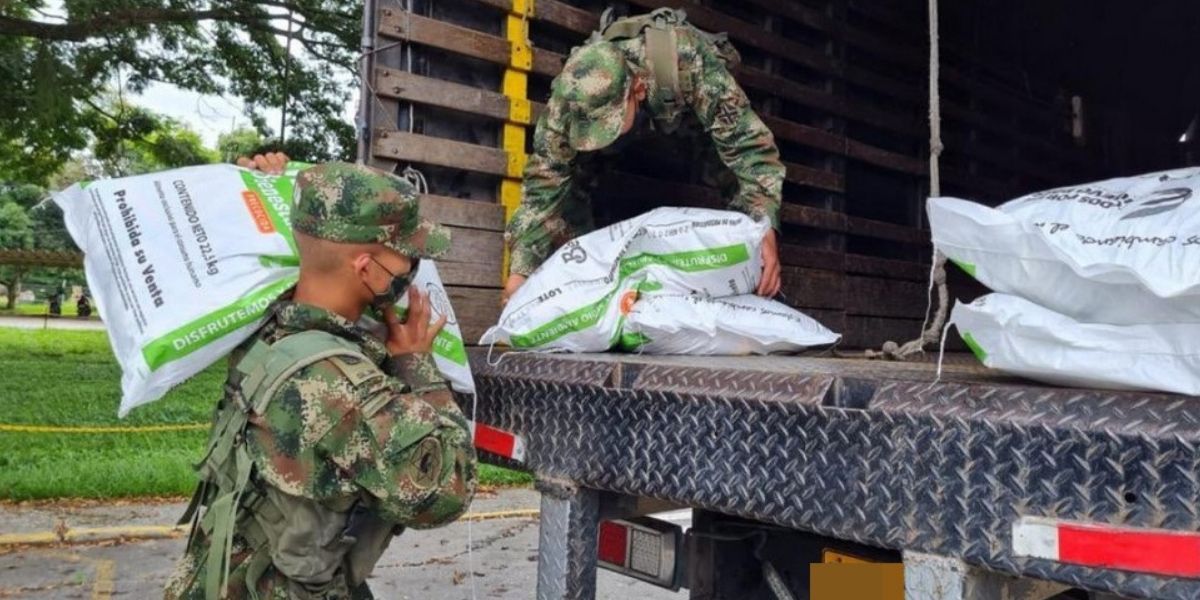 La Bienestarina está represada por bloqueos.