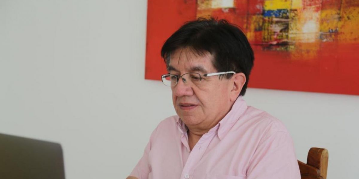 Zona Cero Fernando Ruiz, ministro de Salud.